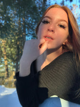 Load image into Gallery viewer, Valentina