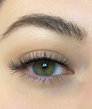 Load image into Gallery viewer, Amber