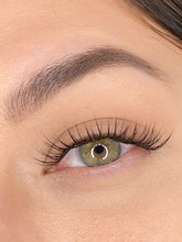 Load image into Gallery viewer, Fallon